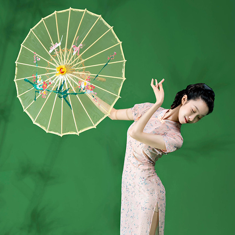 透明丝绢伞舞为何能成为古典茉莉情怀的代表元素？ 工艺伞 淘宝好物网 