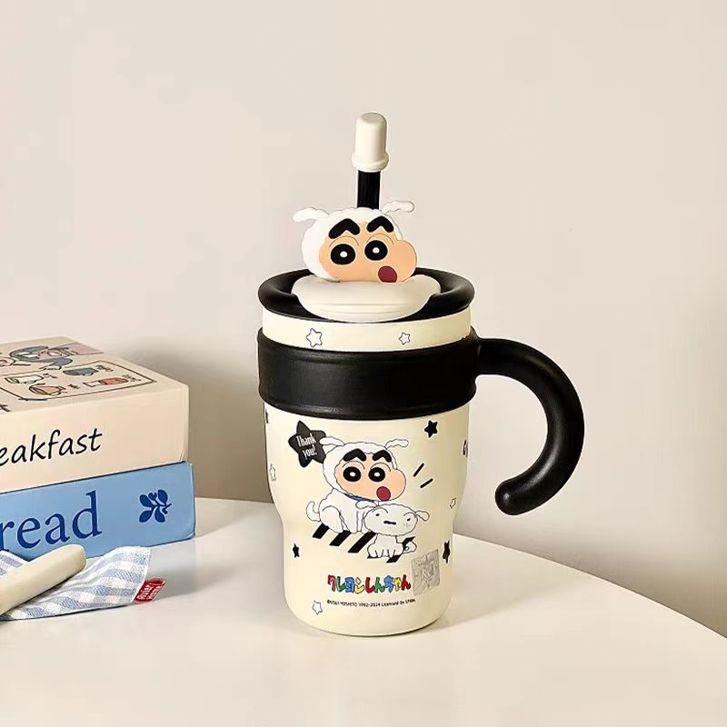 クレヨンしんちゃんアイスカップ 700ml