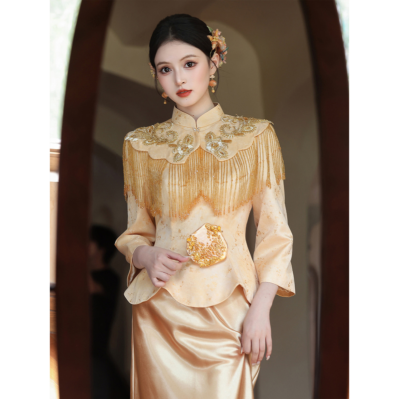 New Chinese-Style Qipao High-End Two-Piece Set for Bride, Engagement and Wedding Dress, Champagne Color, for Bridal Party and Homecoming New Chinese-Style Qipao High-End Two-Piece Set for Bride, Engagement and Wedding Dress, Champagne Color, for Bridal Party and Homecoming