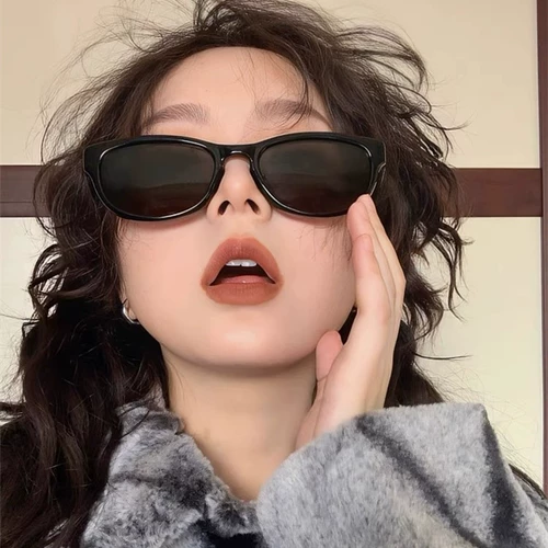 Дженни же солнцезащитные очки GM для женщин с новой моделью высокого класса 2024 года могут быть сопоставлены с солнцезащитными очками Myopia Cat Eye Snow