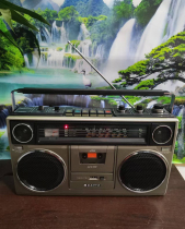 Sanyo M9930K cassette recorder imported from Japan is a collectible classic masterpiece with very good sound quality and all functions are normal.