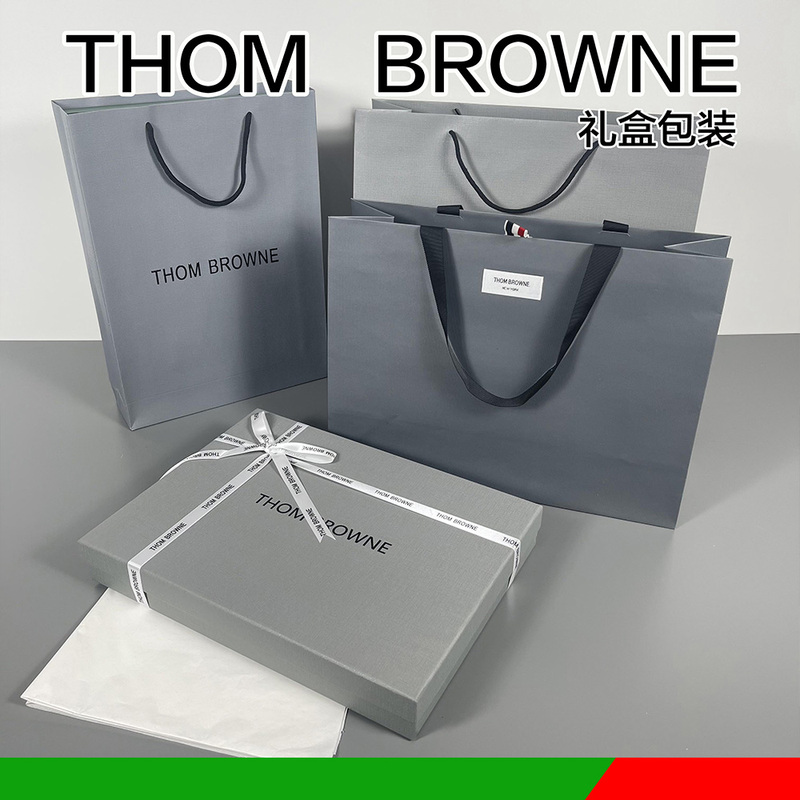 Tom Brown Clothing Shirt Gift Box Tb Packaging Box Scarf Empty Box T-Shirt Shopping Gift Bag Paper Tote Bag
