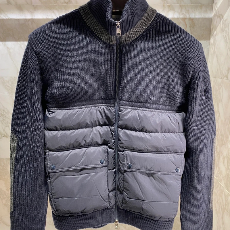 New Autumn and Winter Men's Spliced down Sweater Jacket, Lightweight Turtleneck, Warm and Windproof, Trendyy and Versatile Slim Jacket New Autumn and Winter Men's Spliced down Sweater Jacket, Lightweight Turtleneck, Warm and Windproof, Trendyy and Versatile Slim Jacket