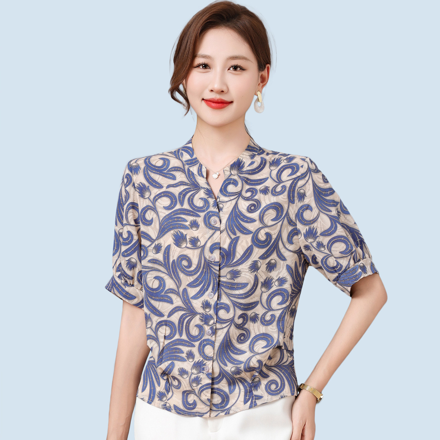 中年妈妈夏装洋气短袖衬衫女2026夏季新款时尚气质高级感雪纺上衣
