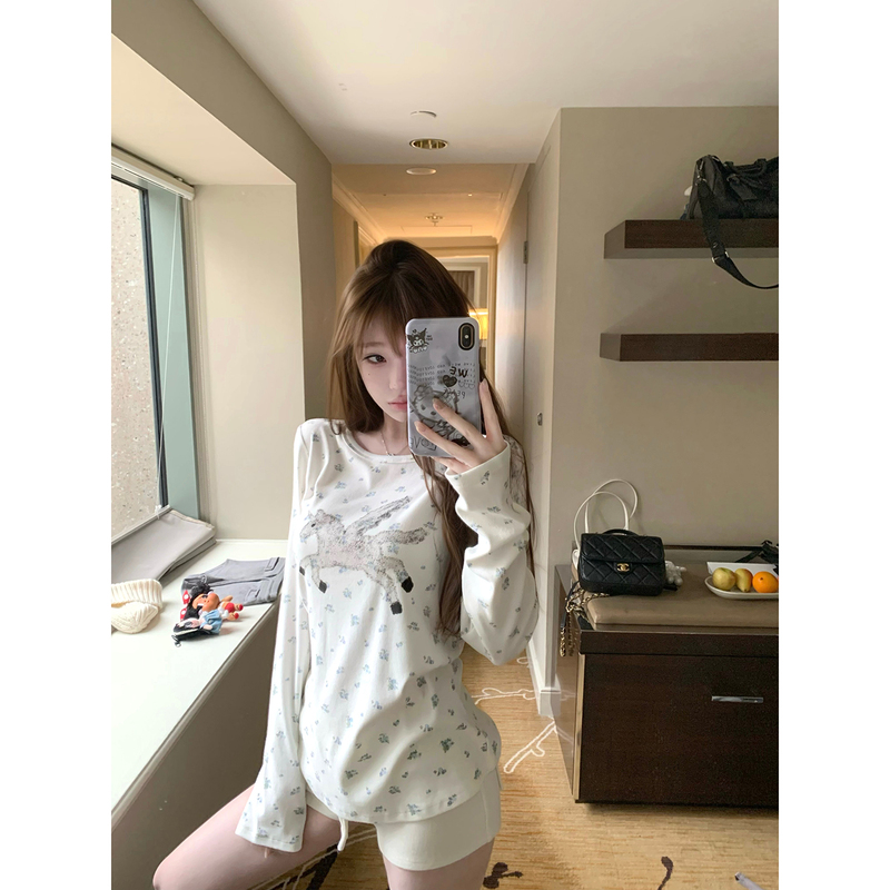 Suuuicee Dream Catcher Unicorn Full Print Small Floral Pattern + Ribbed Texture Casual Round Neck Long Sleeve T-Shirt