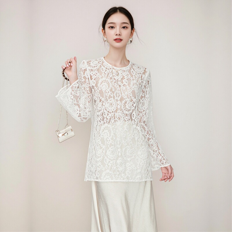 Vintage Exquisite Lace White Shirt for Women 2025 New Style Flared Sleeves Hollow-Out Slightly Sheer Elegant Loose Long-Sleeve Top