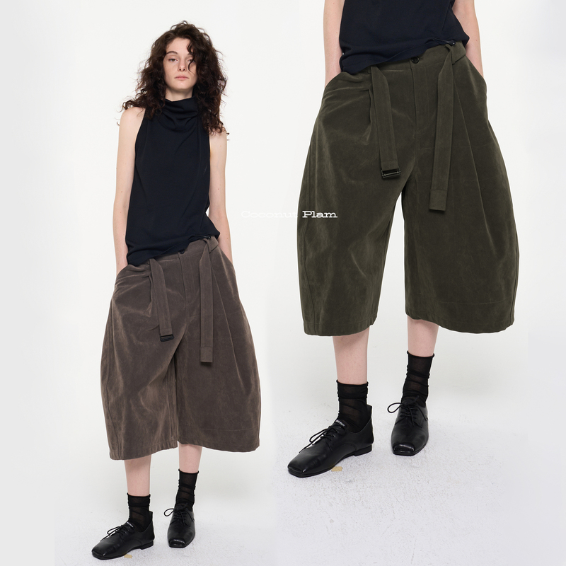 Coconutplam* Matte Velvet-Feel Belted Cropped Wide-Leg Pants Coconutplam* Matte Velvet-Feel Belted Cropped Wide-Leg Pants