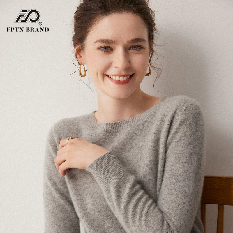 Pure Cashmere Sweater for Women, Elegant and Slimming, Round Neck Pullover, Loose Fit for Autumn and Winter, Knitted Long-Sleeve Sweater with a Gentle Feel Pure Cashmere Sweater for Women, Elegant and Slimming, Round Neck Pullover, Loose Fit for Autumn and Winter, Knitted Long-Sleeve Sweater with a Gentle Feel