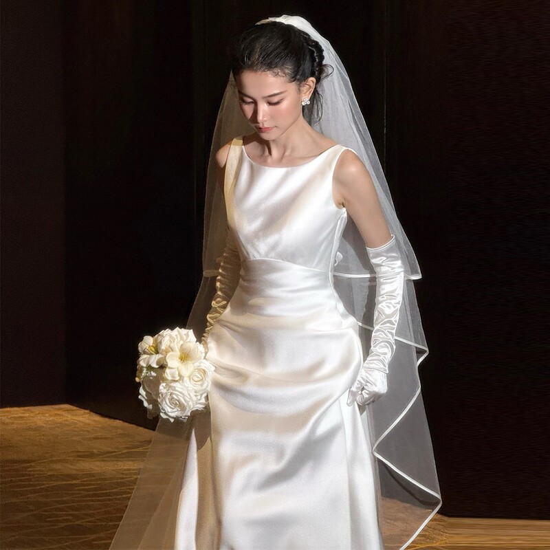 French-Style Light Wedding Dress, Niche High-End Satin, Elegant and Simple, White Engagement Dress with a Train French-Style Light Wedding Dress, Niche High-End Satin, Elegant and Simple, White Engagement Dress with a Train