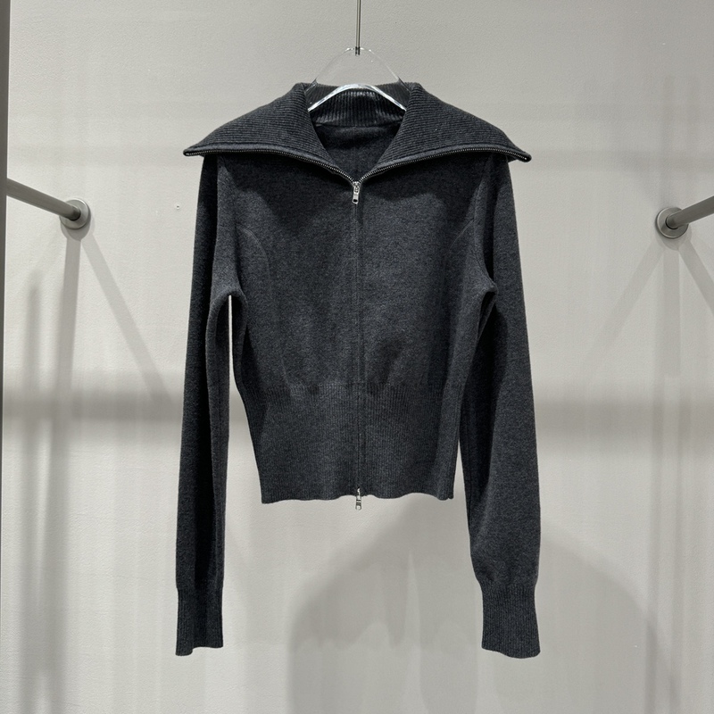 Ainuowangjing Official official store 2025 Autumn New Sheep Wool Knitted Cardigan Sweater 038031