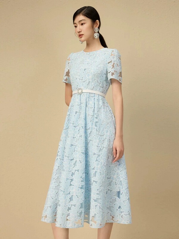 Clearance Sale in Stock Rhine Blue Lace Waist-Cinching Dress 25 Summer New Elegant Sweet Minimalist Style Dress Clearance Sale in Stock Rhine Blue Lace Waist-Cinching Dress 25 Summer New Elegant Sweet Minimalist Style Dress