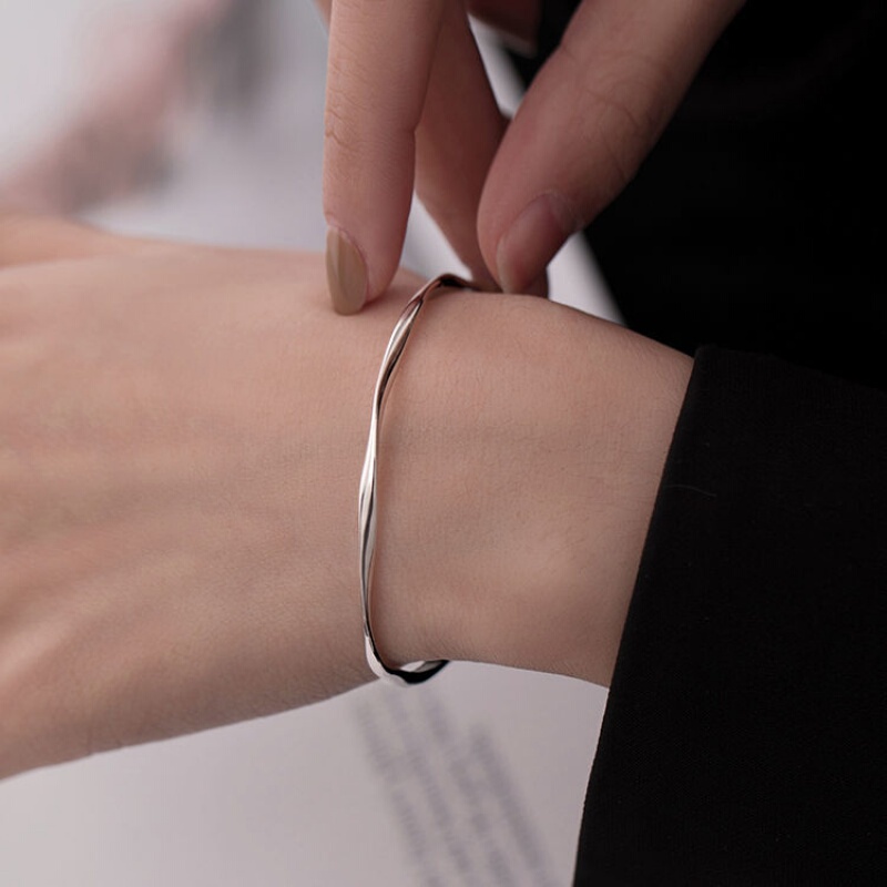 Couple's 5 Bracelets Mobius Bracelet Niche Design Women's Non-Fading Bracelet Youthful Style