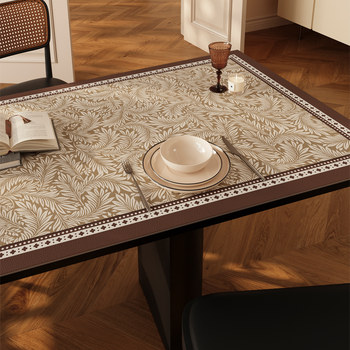 I gave the dining table a new skin, it’s so pretty I gave the dining table a new skin, it’s so pretty