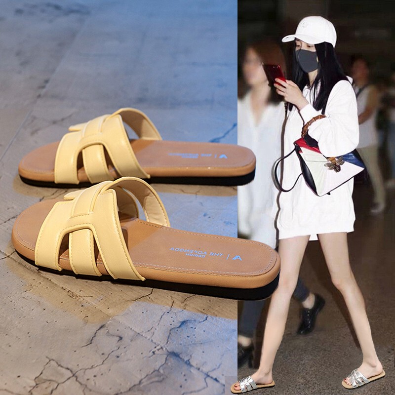 French Uamtor Flat Sandals for Women, Summer 2026 New Fashion, Suitable for Skirts, Soft Sole, Versatile