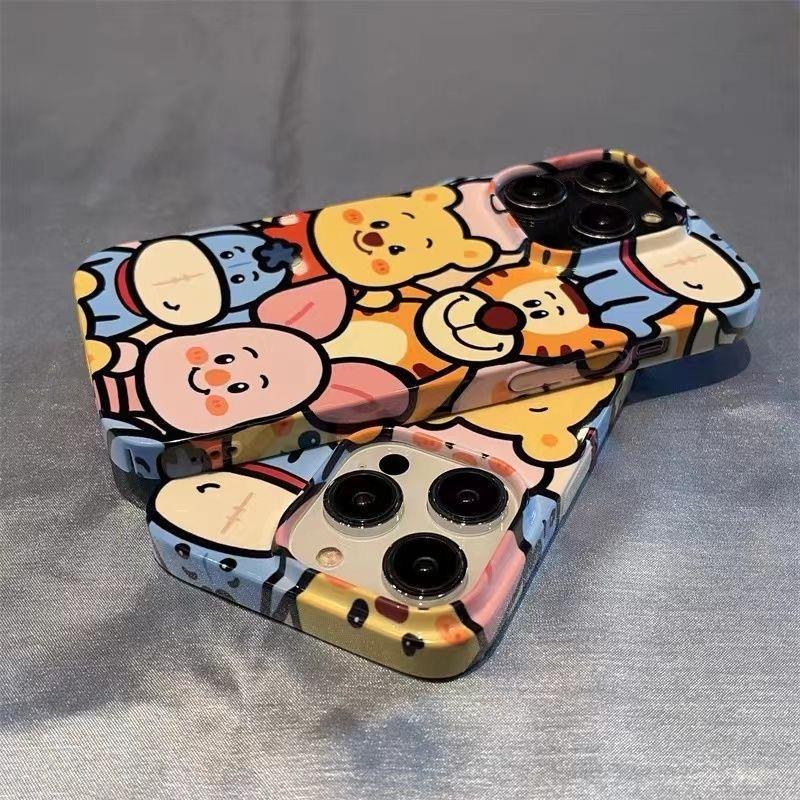 Korean and Japanese Winnie the Pooh Collection Suitable for Apple 14 Plus Phone Case, New Model for Men and Women, iPhone 15 Pro Max Shockproof, Oppo, Huawei Mate60, Honor 90, Xiaomi 13, Redmi, Vivo, Cute