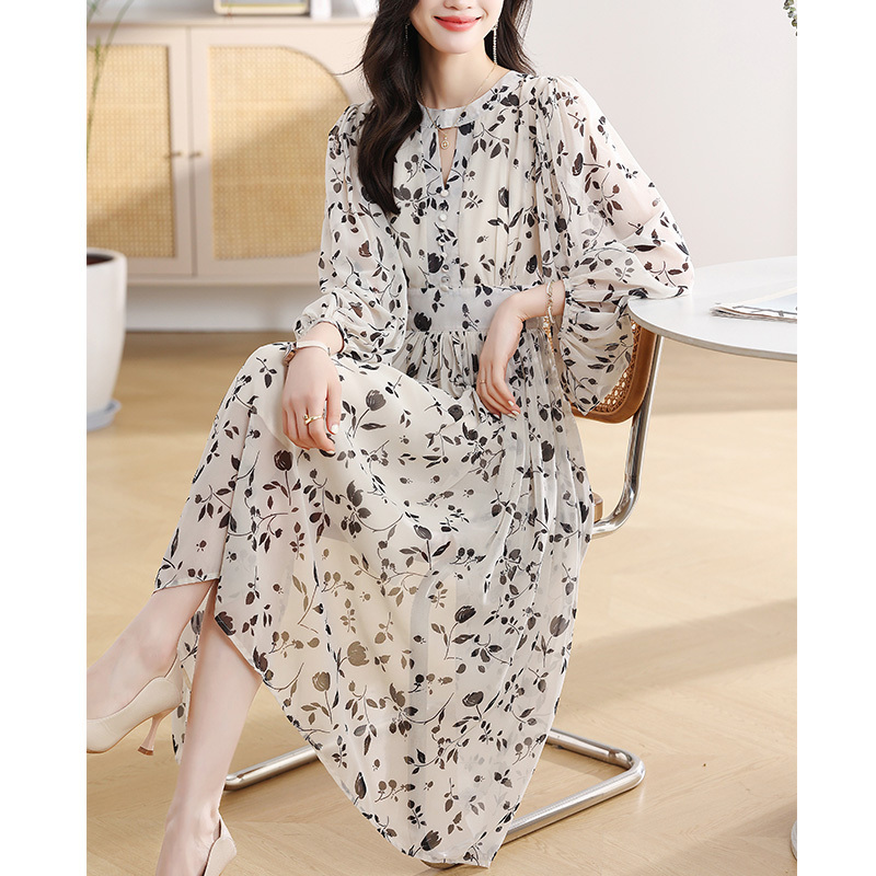 Early Spring Chiffon Floral Long-Sleeved Dress for Women 2026 New Style French High-End Elegant Tea Break Summer Long Skirt Early Spring Chiffon Floral Long-Sleeved Dress for Women 2026 New Style French High-End Elegant Tea Break Summer Long Skirt