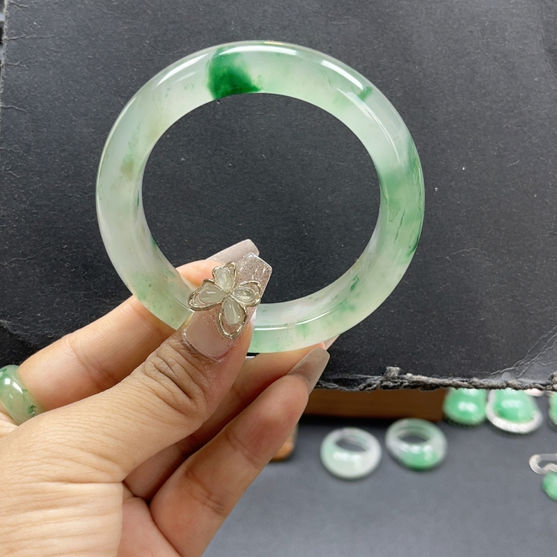 African Green Jade Bracelet 53-55