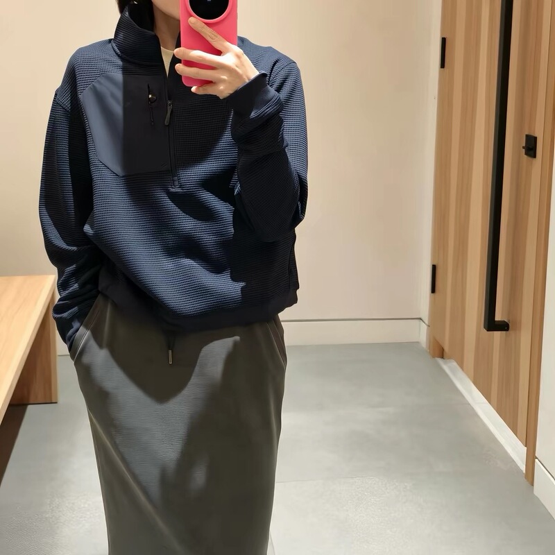Half-Zip Stand Collar Waffle Knit Sweatshirt Half-Zip Stand Collar Waffle Knit Sweatshirt