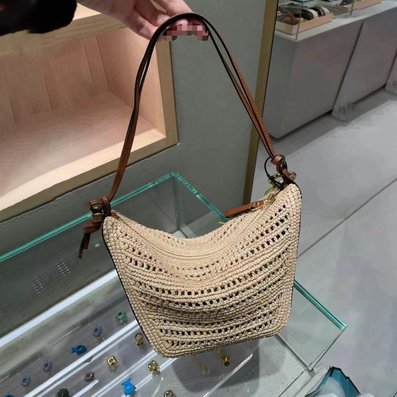 New Style Raffia Woven Mini Hammock Hobo Shoulder Bag, Handbag, Underarm Bag with Zipper, Beach Bag for Women