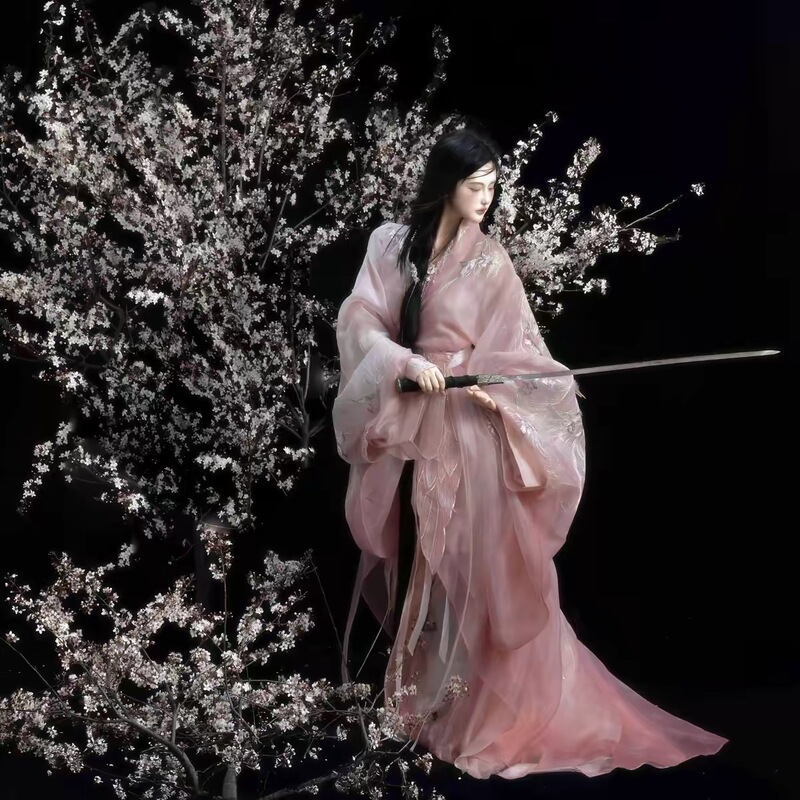 Spring and Summer Original Hanfu with Intricate Embroidery Replica【Feathered Phoenix】Warring States Robe Set in Ancient Style for Women