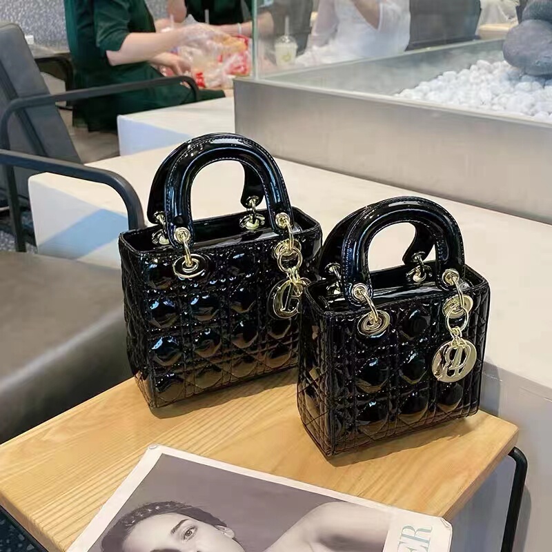 Hong Kong Store Genuine 2026 New Model Patent Leather Lady Dior Bag, Light Luxury Genuine Leather, Versatile Shoulder, Crossbody, and Handbag Hong Kong Store Genuine 2026 New Model Patent Leather Lady Dior Bag, Light Luxury Genuine Leather, Versatile Shoulder, Crossbody, and Handbag