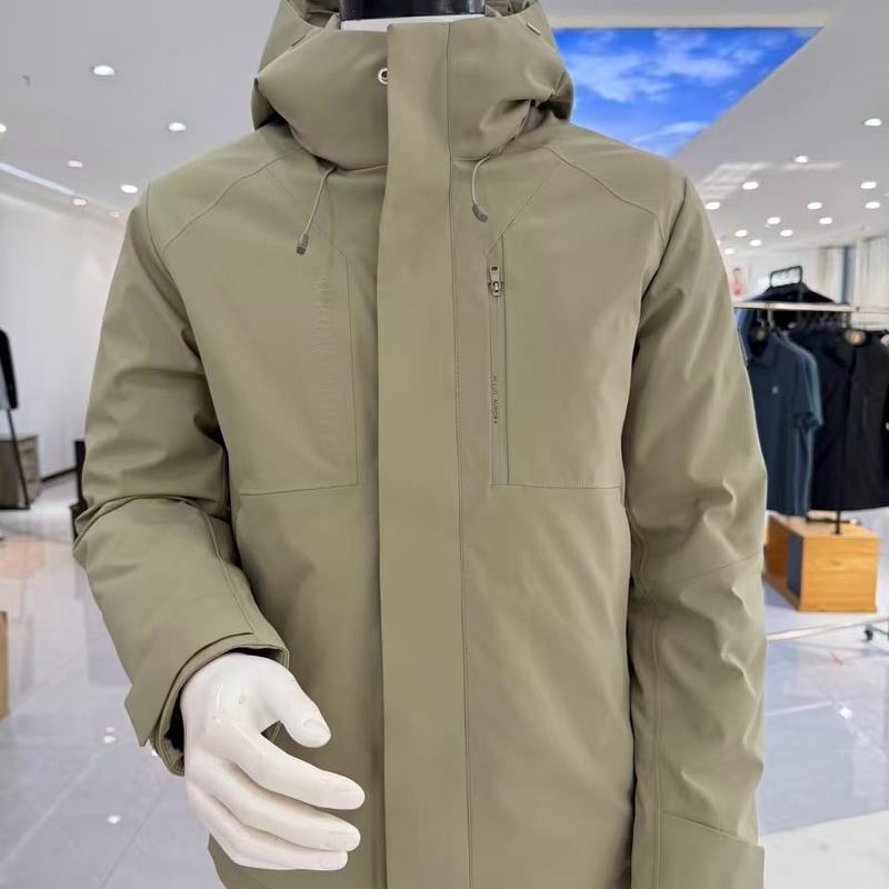 95% down + 800 Fill Power, Clearance Sale, Men's Winter Warm Hooded Two-Tone down Jacket 4W118A 95% down + 800 Fill Power, Clearance Sale, Men's Winter Warm Hooded Two-Tone down Jacket 4W118A