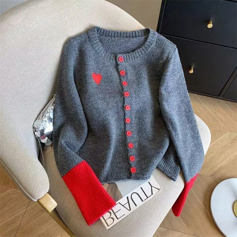 High-End Warm Color-Blocked Knitted Cardigan Jacket for Women, Autumn and Winter Inner Wear, Soft and Unique Gray Sweater High-End Warm Color-Blocked Knitted Cardigan Jacket for Women, Autumn and Winter Inner Wear, Soft and Unique Gray Sweater