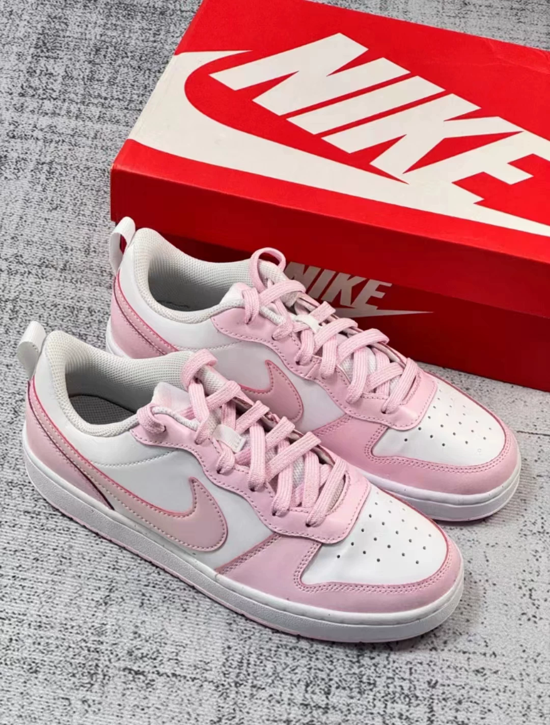 Кроссовки Nike Court BOROUGH LOW (GS) для молодежи спортивно-слегка casual низкие