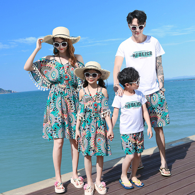 Beach Vacation Family Matching Dresses Summer Sanya Style for a Family of Four 2026 New High-End Beach Dresses Beach Vacation Family Matching Dresses Summer Sanya Style for a Family of Four 2026 New High-End Beach Dresses