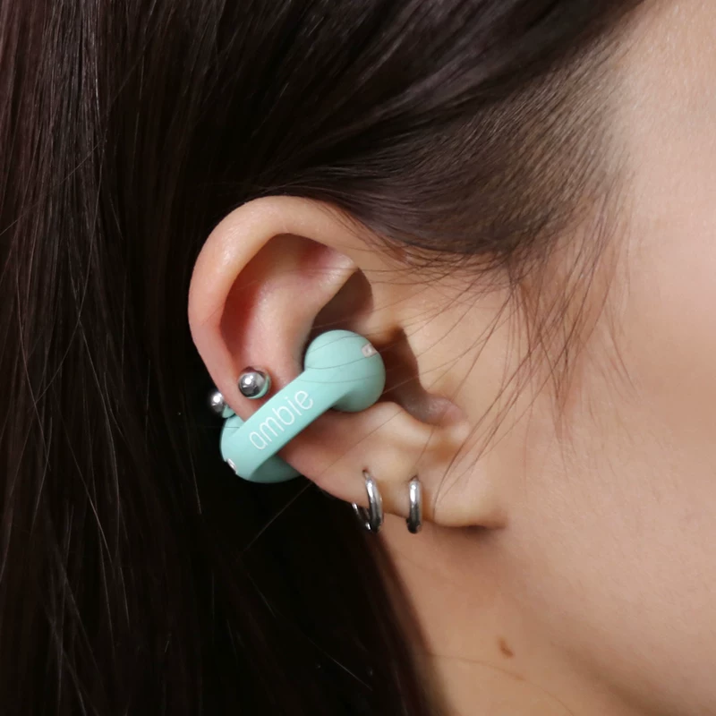 Беспроводные спортивные Bluetooth наушники-вставка с амбие-ушной зажимной клипсой AM-TW02