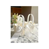 Flower girl scattering flowers blue wedding portable basket petals wedding bridesmaid props wedding props children dancing and scattering sugar basket