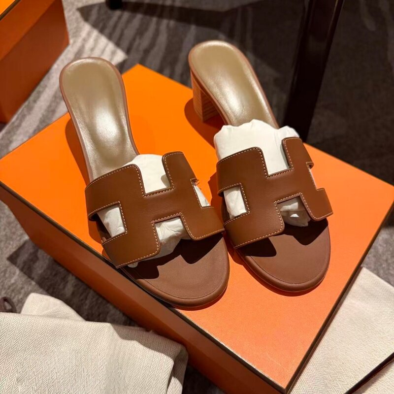 Genuine Leather Chunky Heel H-Shaped Slippers, Height-Increasing, Suitable for Outdoor Wear, Travel, Beach, Casual, Fashionable, Comfortable, Non-Slip, Versatile, One-Strap Slippers for Women