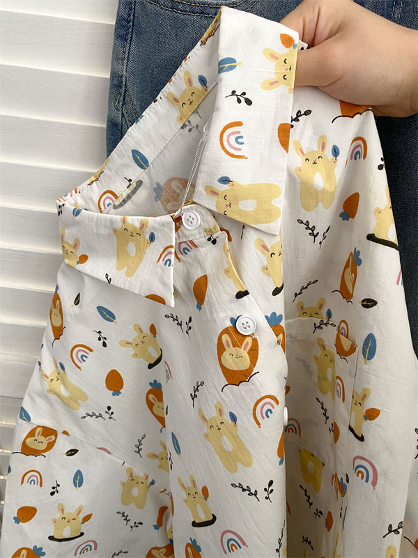 Design-Focused, Niche Japanese-Style Cute Printed Rabbit Shirt for Women, Short-Sleeved Summer Casual Hong Kong Style Chic Sun Protection Top