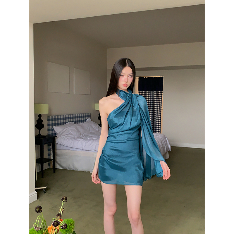 Baiyashan/白娅衫 Senna Style Halter Neck Flutter Sleeve Dress Summer Design Slim Fit Off-Shoulder Short Dress