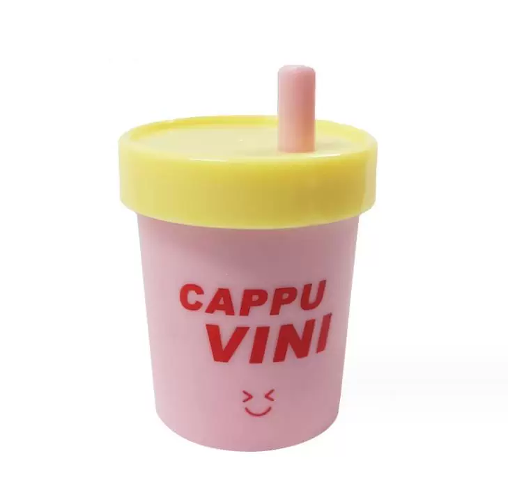 Tea cup, lip gloss, lipstick, mirror effect, intense hydration, plump lips effect