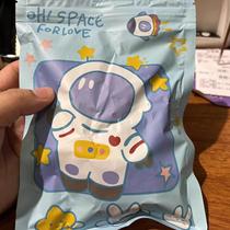 Food for people in the world no added coconut crispy pieces ready-to-eat roasted coconut crispy chunks thin coconut fruit coconut corner for pregnant women Hainan