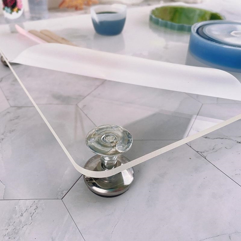 Acrylic Adjustable Leveling Table Resin Leveler with Bubble Level and Adjustable Legs 26*29