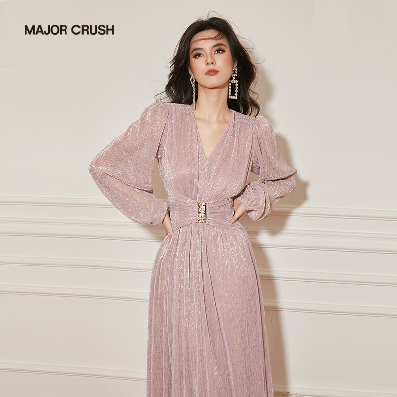 Major Crush Fashionable Pink-Gold Dress with French Style, Stylish Waist-Cinching, Elegant Long Design 5493