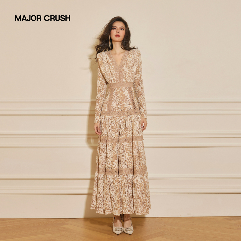 Major Crush Elegant Eucalyptus Elegy Dress with Lace Design, Vintage and High-End Feel, Large Flared Skirt 7722 Major Crush Elegant Eucalyptus Elegy Dress with Lace Design, Vintage and High-End Feel, Large Flared Skirt 7722
