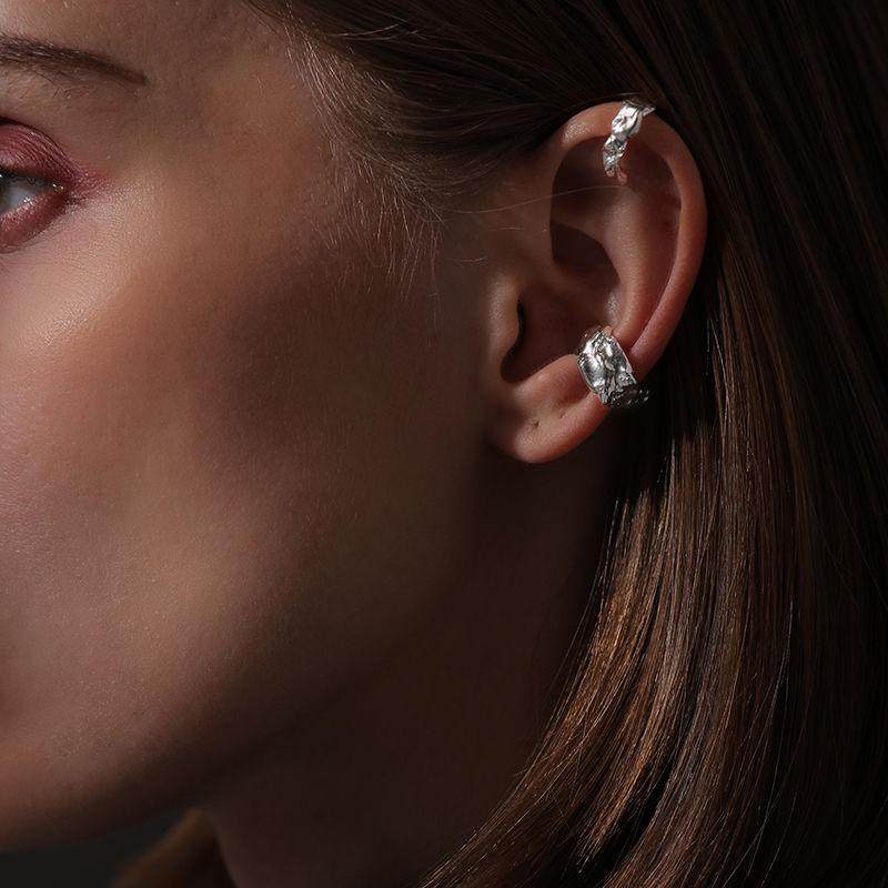 Silver Earrings with a Cool and Minimalist Design, Niche Design Earrings with a High-End Feel, Ear Cuffs for Non-Pierced Ears, Elegant Ear Accessories