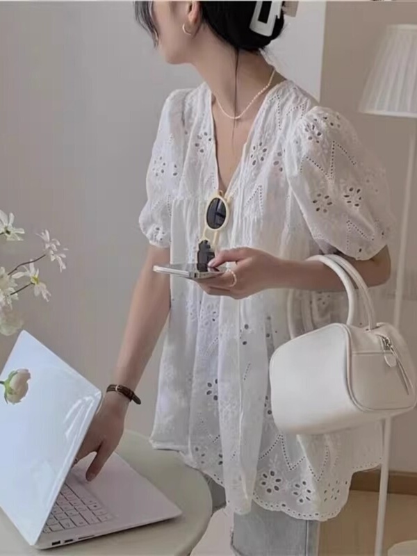 Fat Sister 1.0-150kg Lace Hollow Out Fashion Short Sleeve Babydoll Shirt Women's Plus Size Loose Puff Sleeve V-Neck Shirt