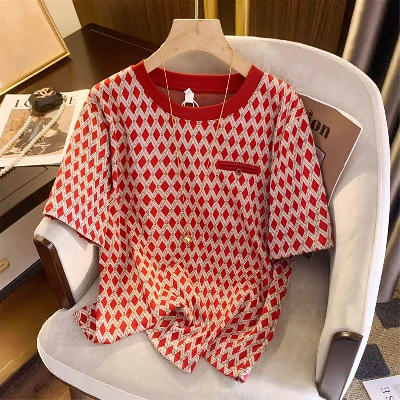 Plus Size 150kg Short-Sleeved Bottoming Shirt for Men and Women, Summer Hong Kong Style Printed Quilted Retro T-Shirt, Fashionable and Unique Top Plus Size 150kg Short-Sleeved Bottoming Shirt for Men and Women, Summer Hong Kong Style Printed Quilted Retro T-Shirt, Fashionable and Unique Top