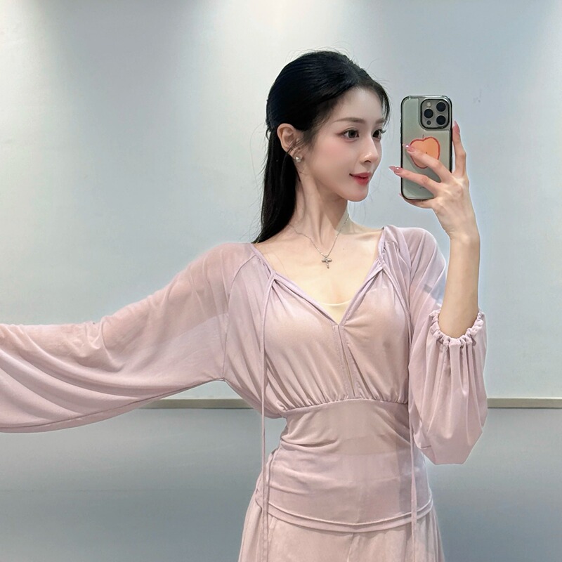 Classical Dance Gauze V-Neck Tie-Waist Long-Sleeve Top, Elegant Lantern-Sleeve Dance Performance Costume