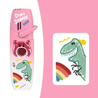 Розовый белый (клубничный медведь) [курящий рот]