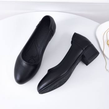 Work Shoes for Women, Black Flat Soft Sole, Comfortable for Long Standing at Work, Thick Heel, Comfortable and Non-Slip, Suitable for Flight Attendants and Job Interviews