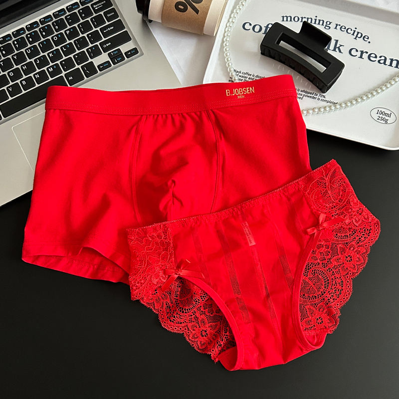 Couple's Red Wedding Underwear with Hollow Lace, Sexy Pure Desire, Pure Cotton Crotch, Red Couple Underwear for the Year of Birth, New Style