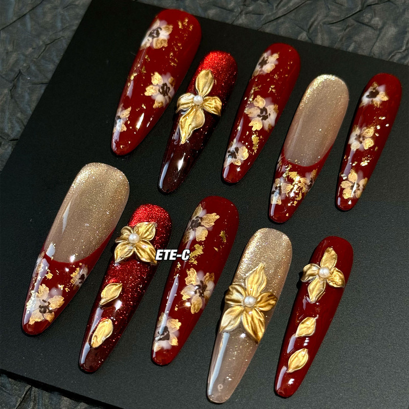 C+ Luxurious New Heavy Craftsmanship Autumn/Winter New Year Red High-End Exquisite Light Luxury Medium-Length Nail Art Wearable Nails