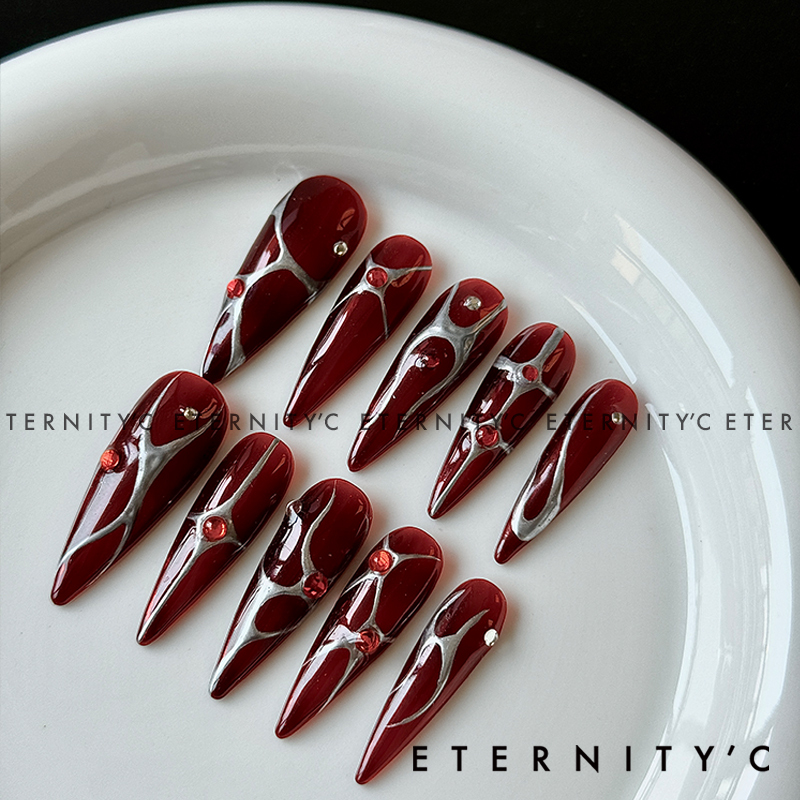 C+ Red Flame Heavy Industry New Subculture High-End European and American Mid-Length Handmade Dark Nail Art Wearable Nails C+ Red Flame Heavy Industry New Subculture High-End European and American Mid-Length Handmade Dark Nail Art Wearable Nails