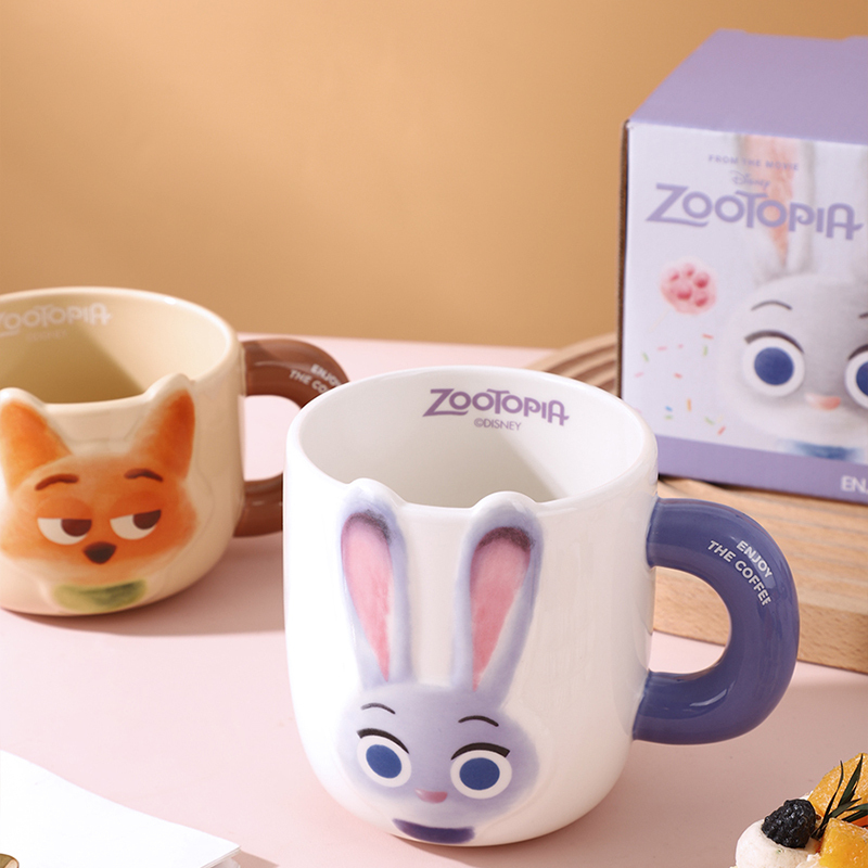 Member's Choice Disney Zootopia Rabbit and Fox Couple Mug