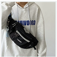 Черный космонавт, подвеска, значок